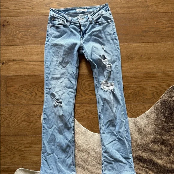 Levi’s Superlow Bootcut Jeans in Light Indigo Worn In - Size 26 - Picture 3 of 7